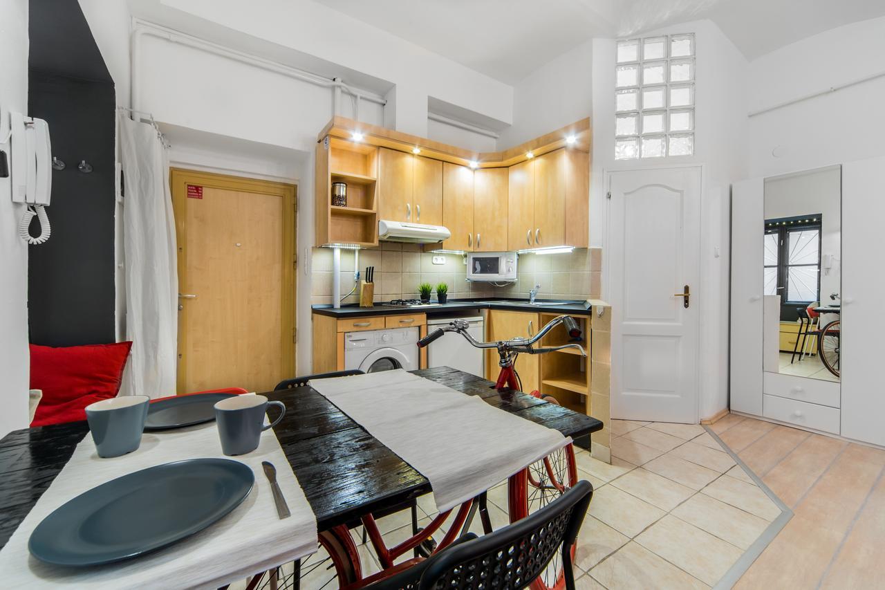 Aranyos Apartman Boedapest Buitenkant foto